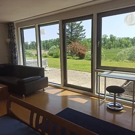 アパート Grosse Ferienwohnung In Traumhafter Hanglage 5 Personen Naehe Legoland