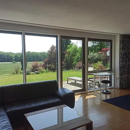 Grosse Ferienwohnung In Traumhafter Hanglage 5 Personen Naehe Legoland Apartamento